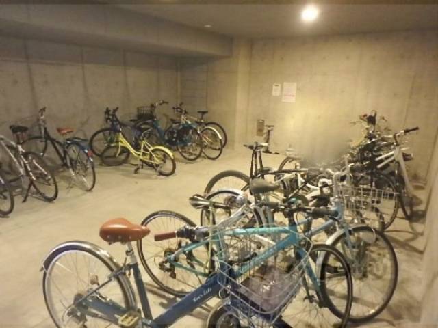 駐輪場