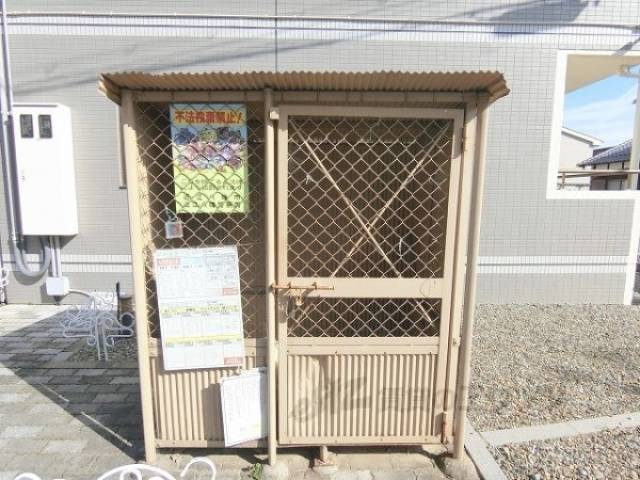 ゴミ置き場