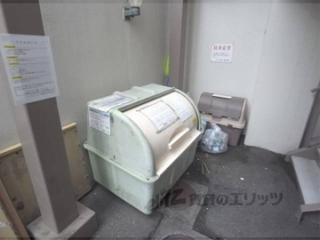 ゴミ置き場