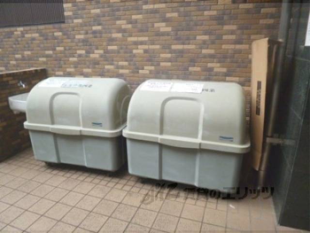ゴミ置き場