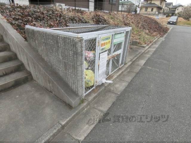 ゴミ置き場
