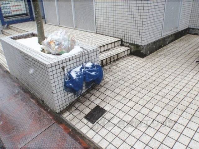 ゴミ置き場