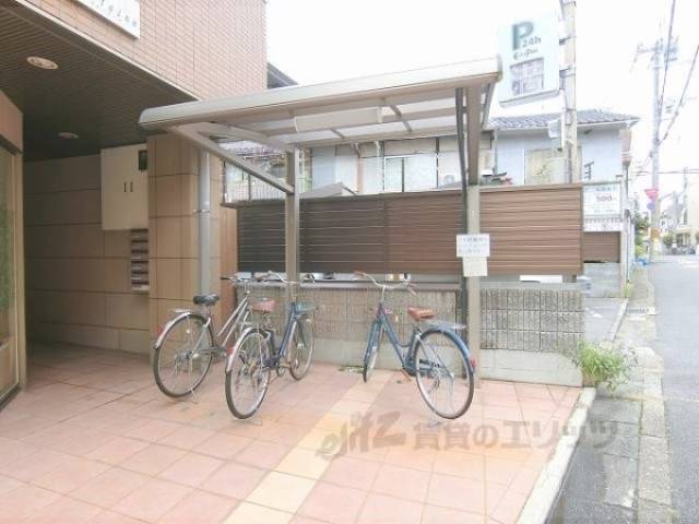 駐輪場