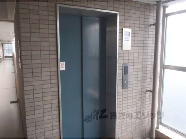 エレベーター