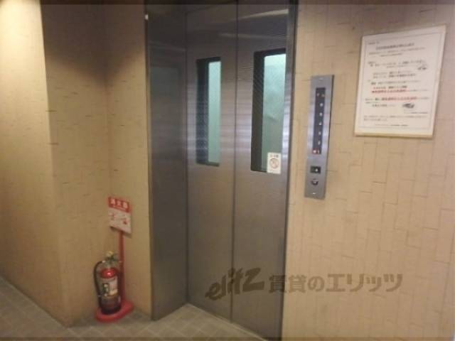 エレベーター