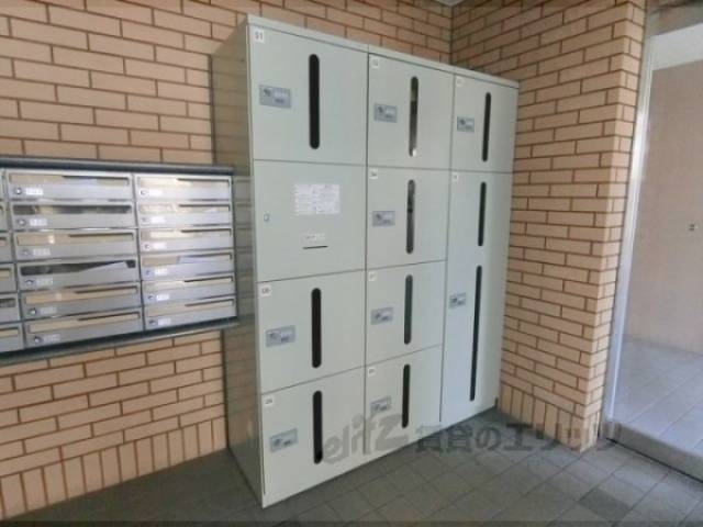 宅配ボックス