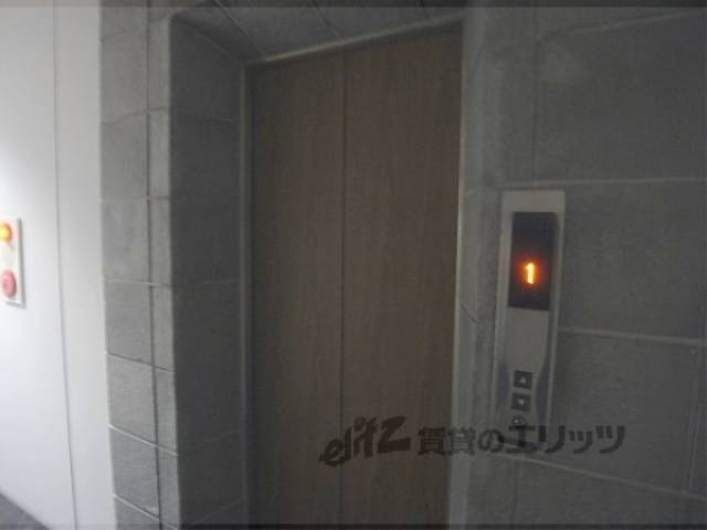 エレベーター