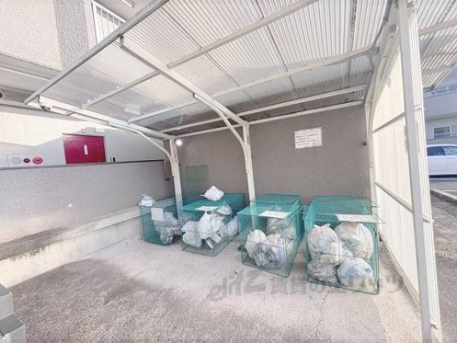 ゴミ置き場
