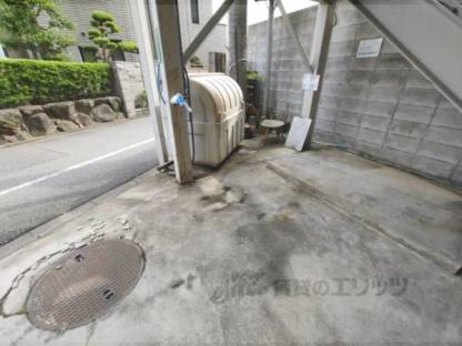 ゴミ置き場