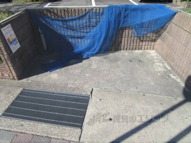 ゴミ置き場