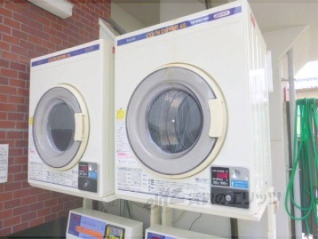 コインランドリー