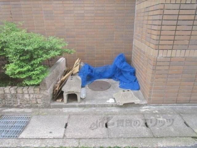 ゴミ置き場