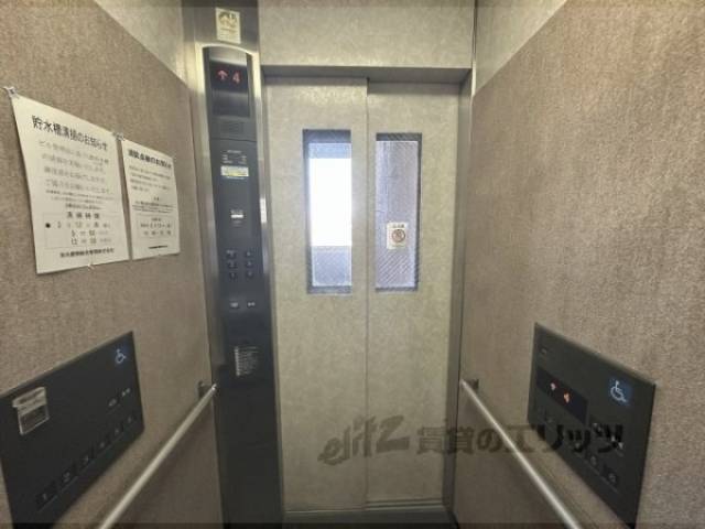 エレベーター