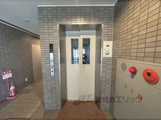 エレベーター