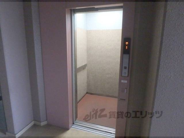 エレベーター