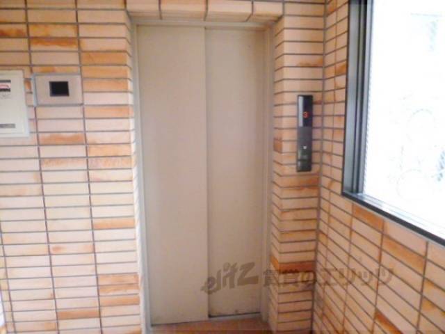 エレベーター