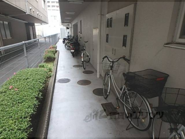 駐輪場