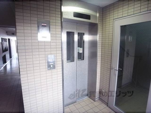 エレベーター