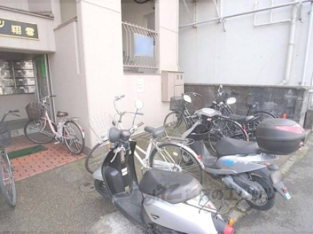 駐輪場