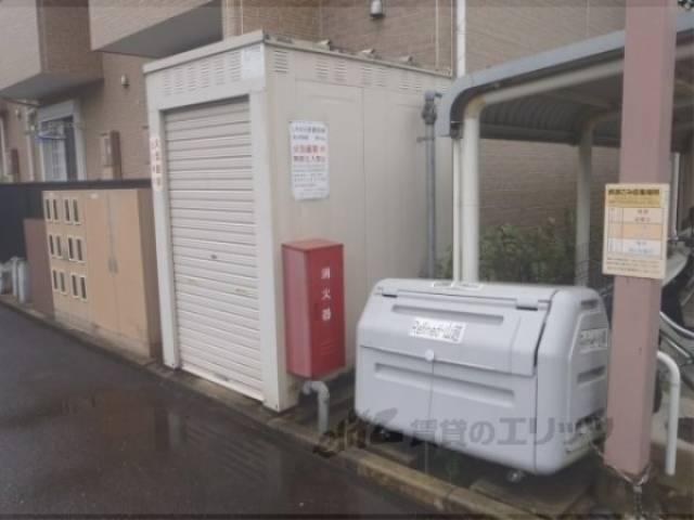 ゴミ置き場　ダストボックス