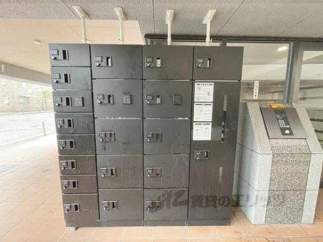 宅配ボックス