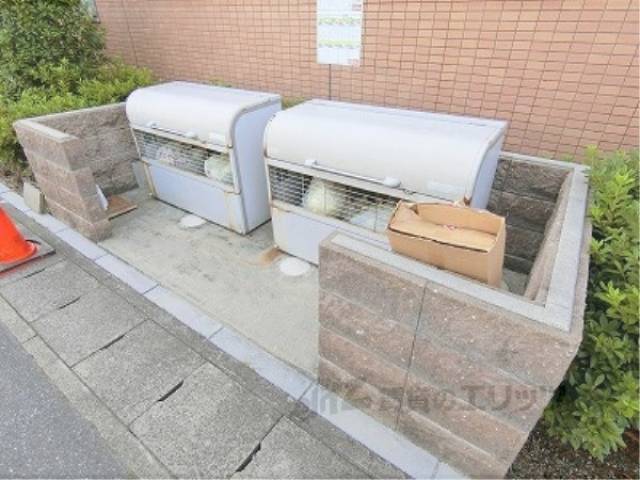 ゴミ捨て場