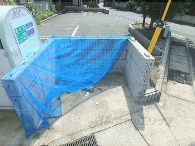 ゴミ捨て場