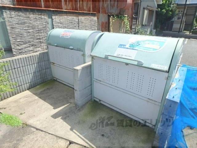 ゴミ捨て場