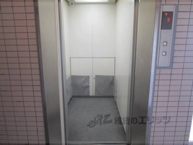 エレベーター