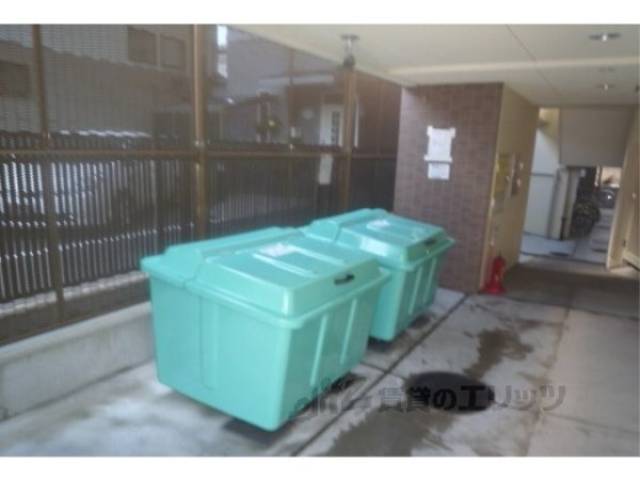 ゴミ置き場