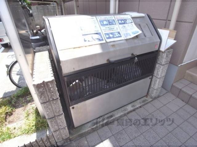 ゴミ置き場