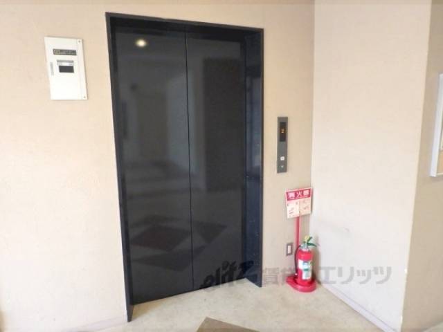 エレベーター