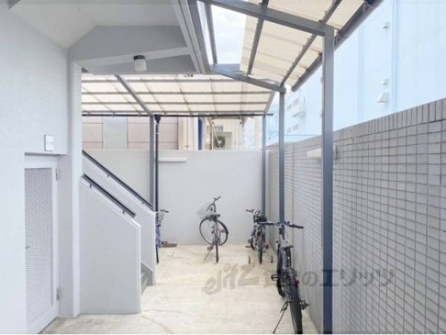 駐輪場