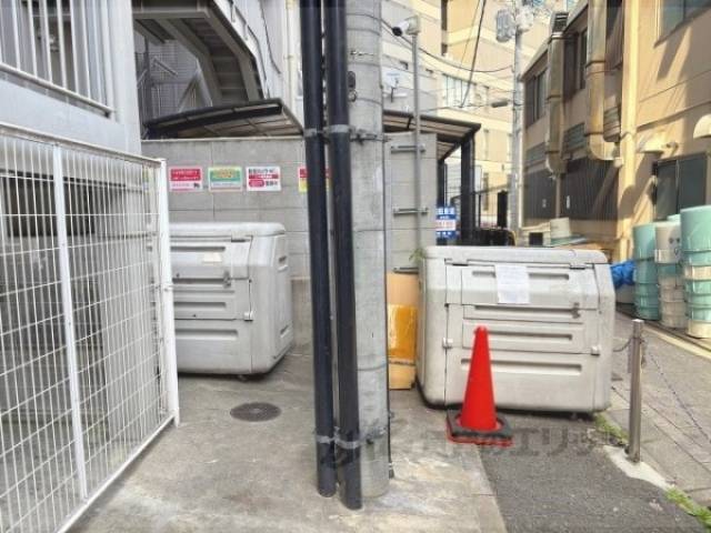 ゴミ置き場