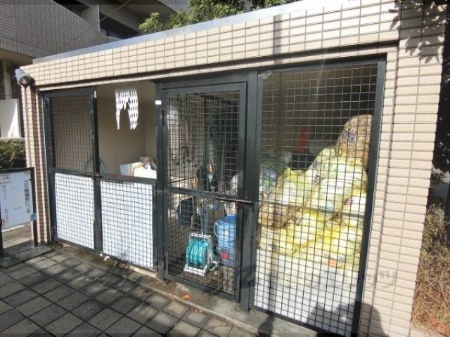 ゴミ置き場