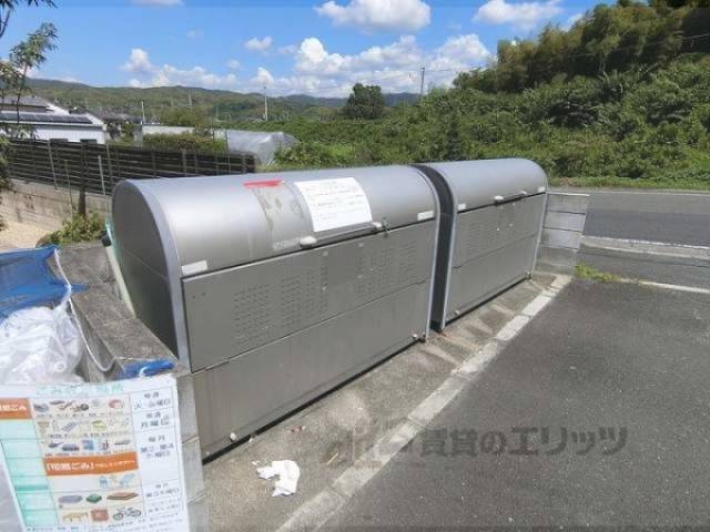 ゴミ置き場