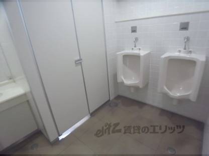 共用トイレ