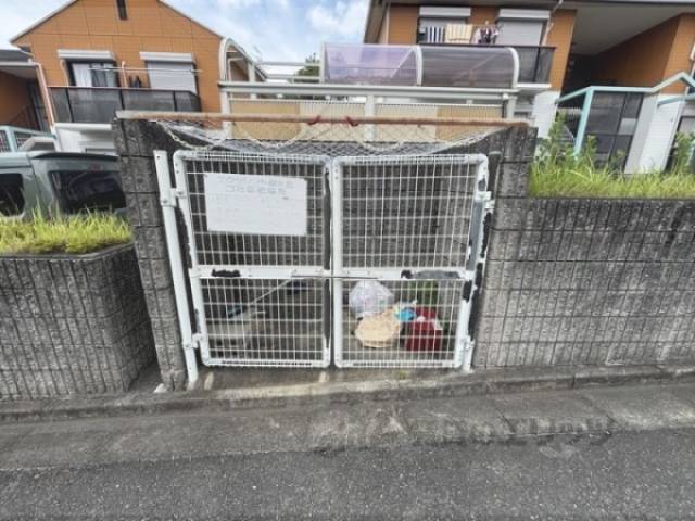 ゴミ置き場