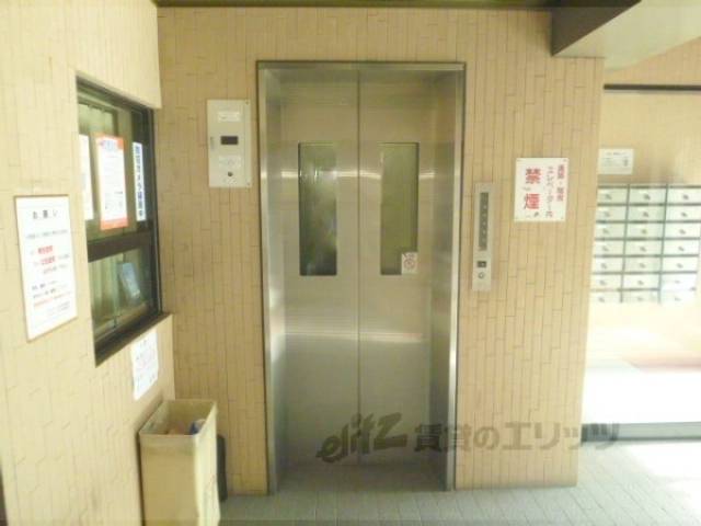 エレベーター