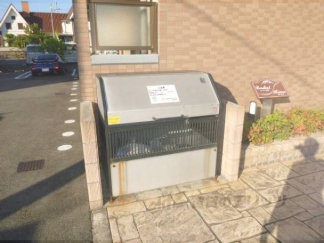 ゴミ収集場