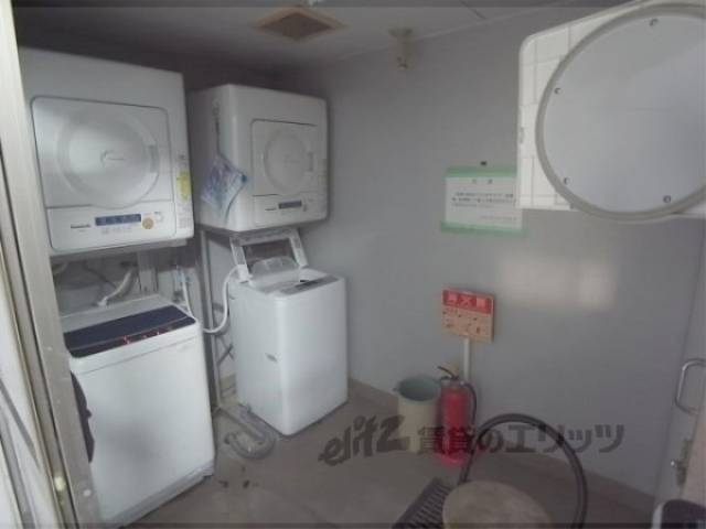 共用ランドリー