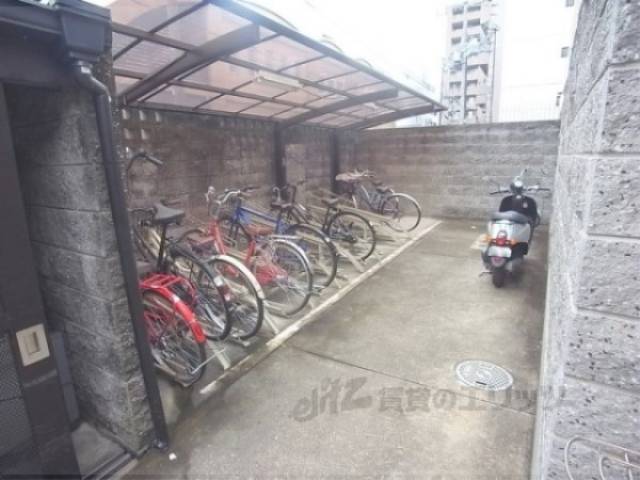 駐輪場