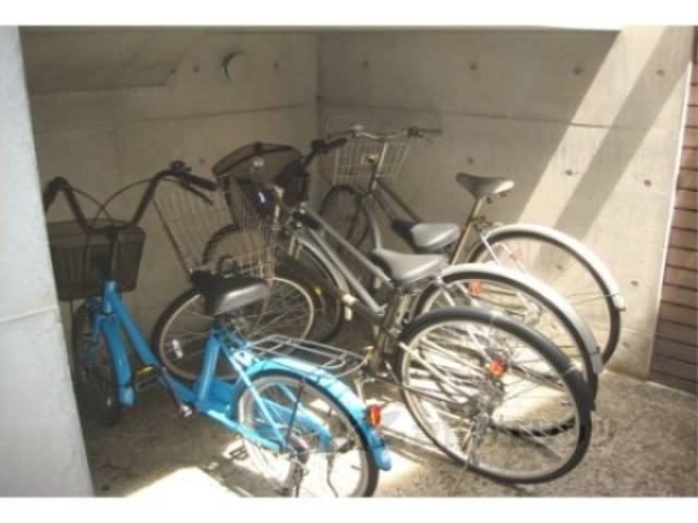 駐輪場