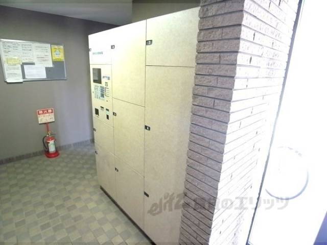 宅配ボックス