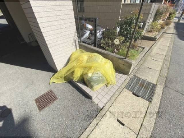 ゴミ置き場