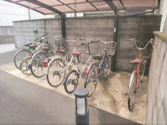 駐輪場