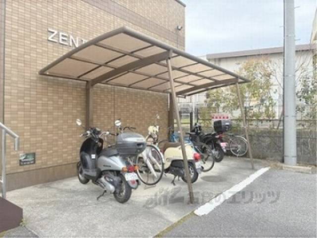 駐輪場