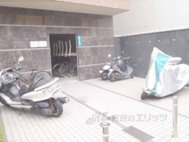 駐輪場