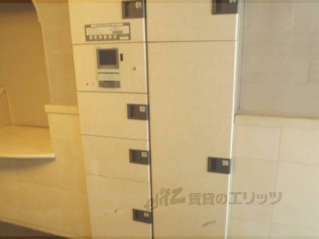 宅配ボックス