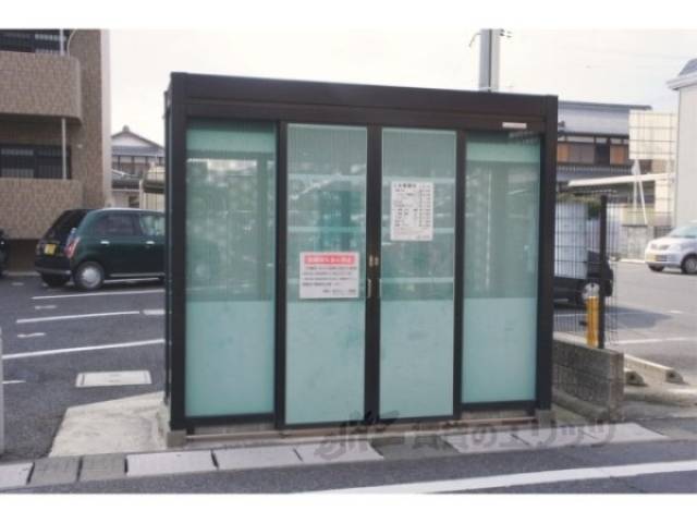 ごみ置き場